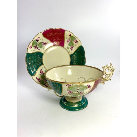 Vintage Occupied Japan Hand-Painted Large Teacup & Saucer Set With Grape Design - Picture 1 of 13